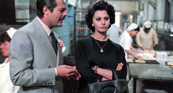 Marcello Mastroianni and Sophia Loren in Marriage Italian Style.